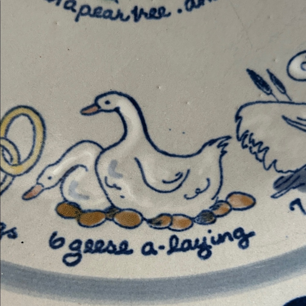 Vintage Louisville Stoneware -  The Twelve Days of Christmas Decorative Plate - Picture 10 of 16